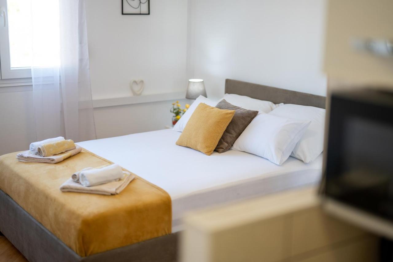 Apartments Plokite Σπλιτ Εξωτερικό φωτογραφία